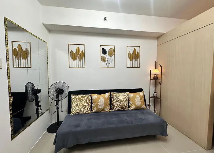 1bedroom With Balcony At Sea Residences Near Moa And Smx *
