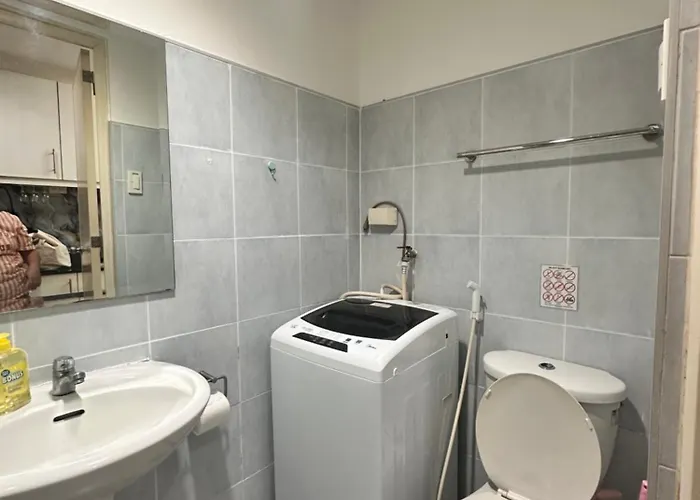 1bedroom With Balcony At Sea Residences Near Moa And Smx
